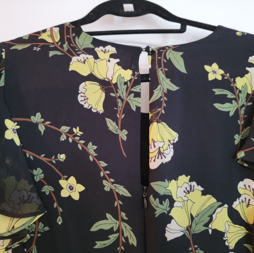 Black and yellow floral dress. NWT! - Picture 6 of 7